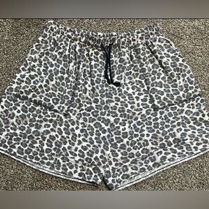 Women's Leopard Print Drawstring Shorts - Light Gray